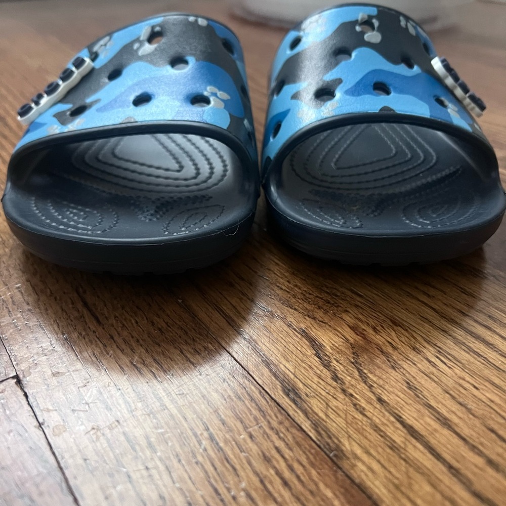 crocs slide - Picture 3 of 5